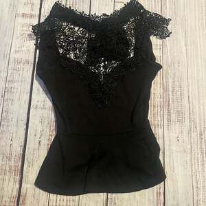 Vintage Body Central Black Sleeveless Lace Peplum Top with Back Ribbon Tie-S